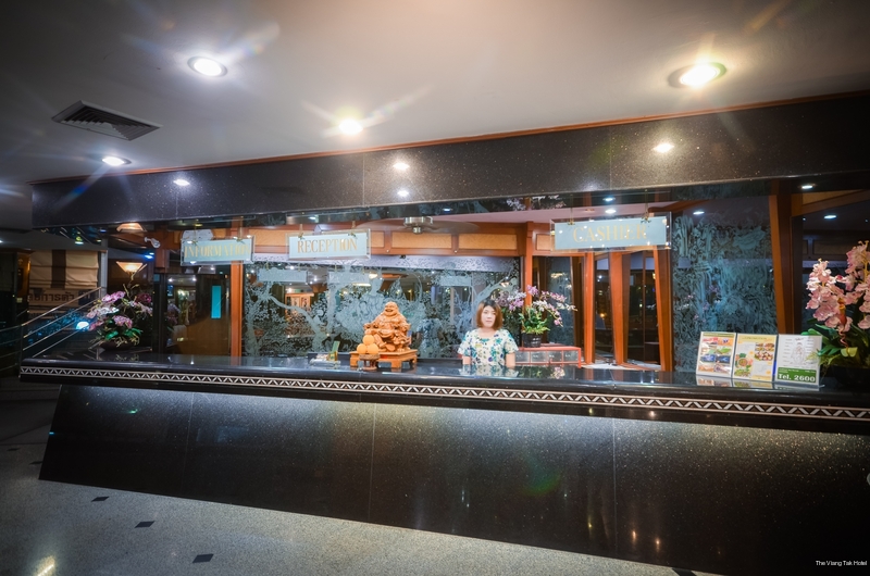 Фото The Viangtak Riverside Hotel