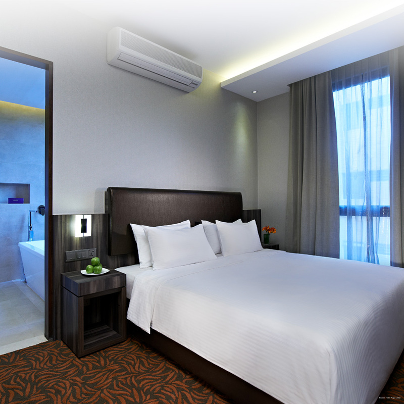 Фото Aqueen Hotel Paya Lebar