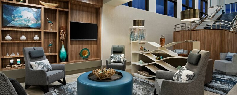 Фото Delta Hotels by Marriott Richmond Downtown