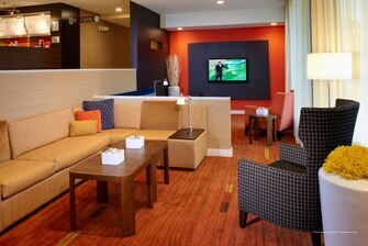 Фото Courtyard by Marriott Lexington North