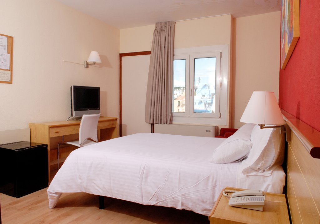 Фото Platjador Hotel