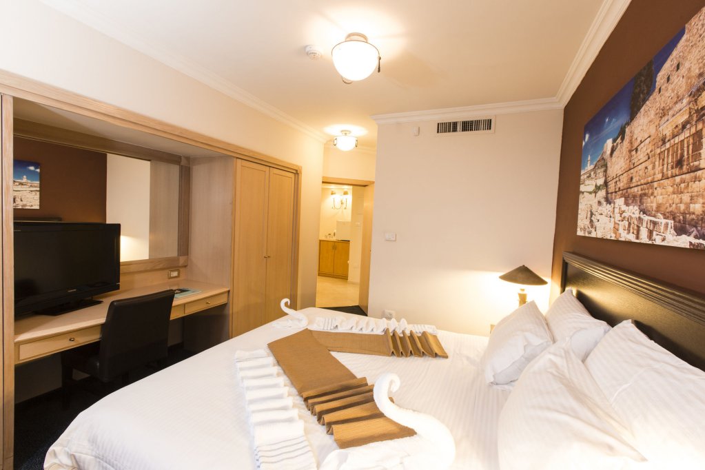 Фото Jerusalem Gardens Hotel