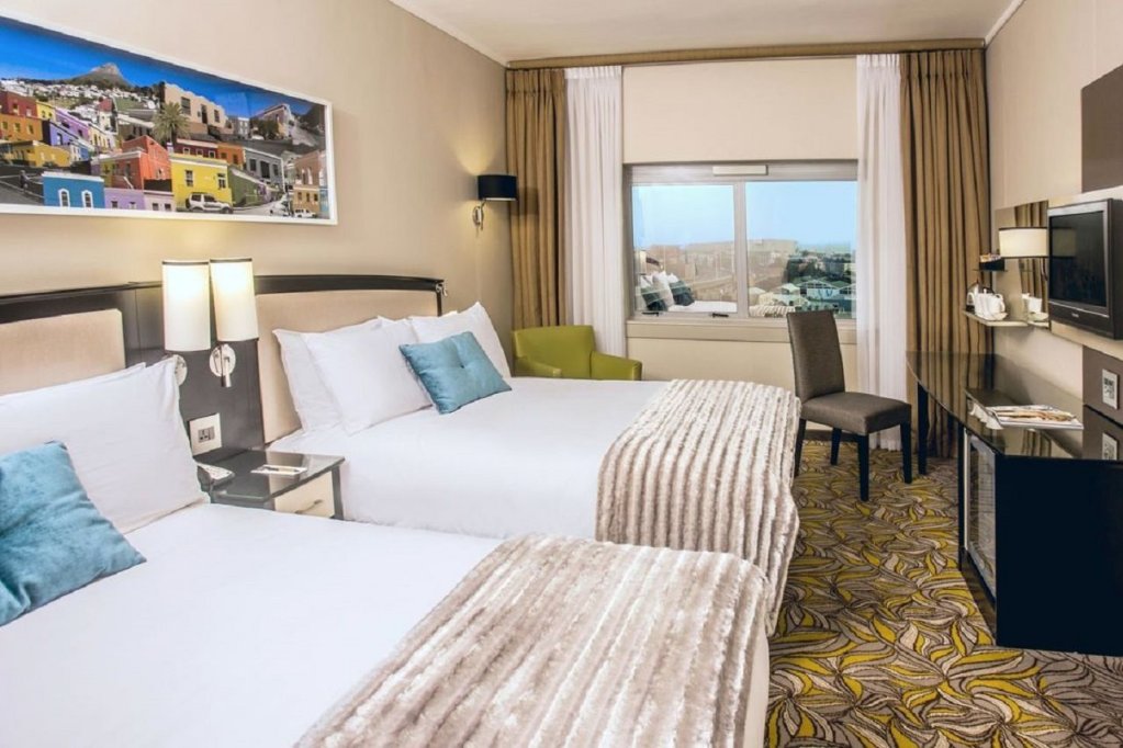 Фото Southern Sun Waterfront Cape Town