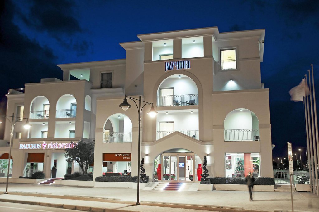 Фото отеля 4