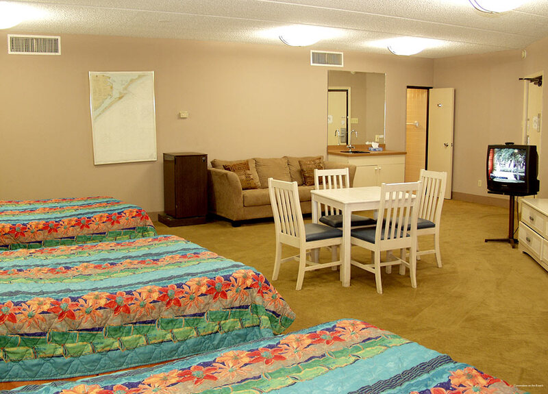 Фото Commodore on the Beach