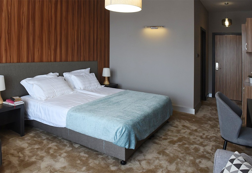 Фото Abaash Hotel Afon