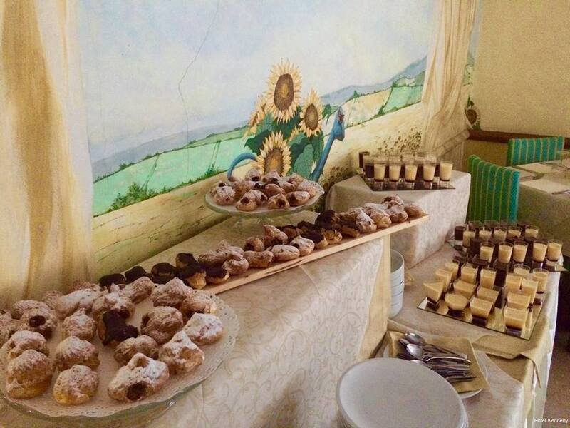 Фото Hotel Kennedy