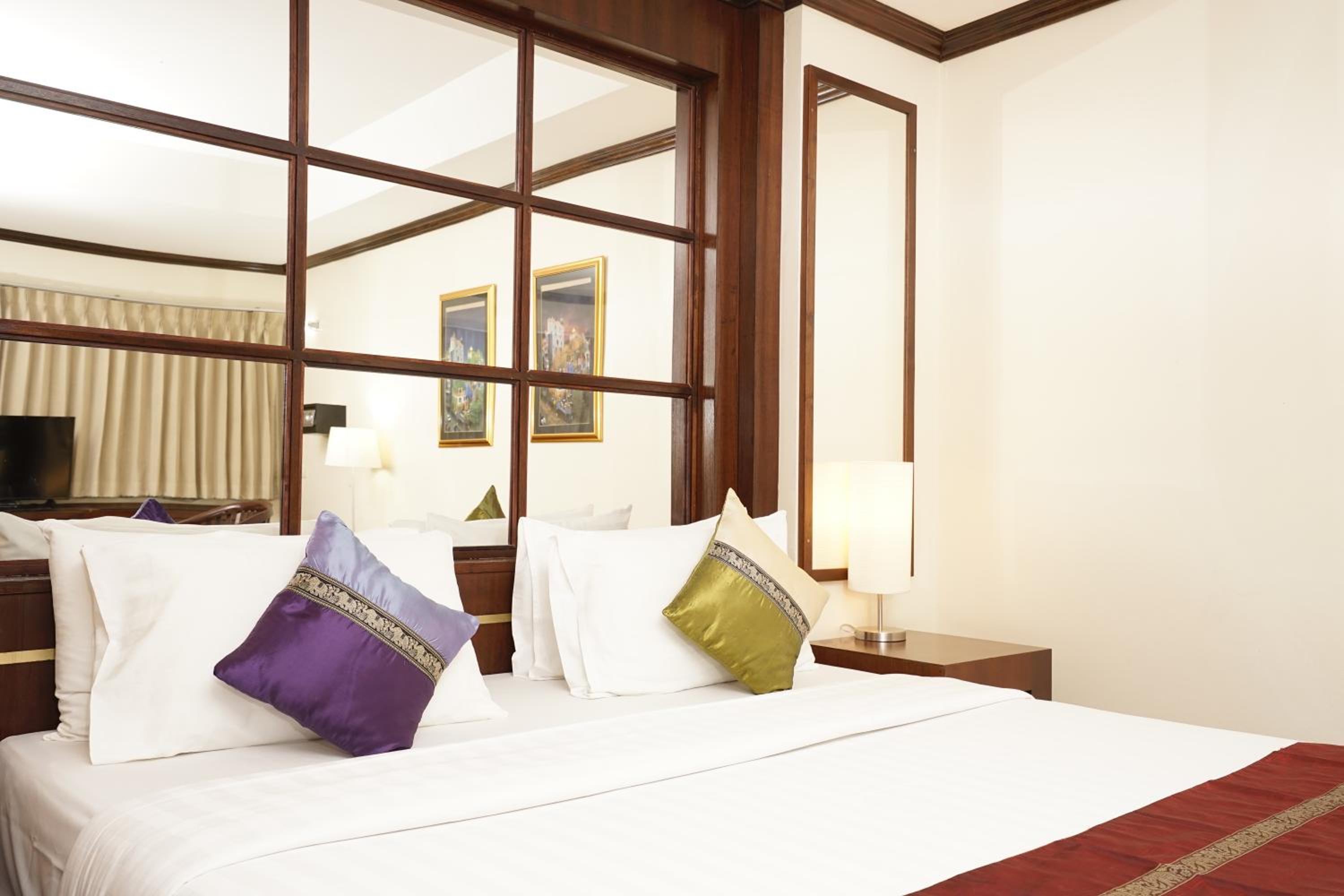 Фото Grand Business Inn