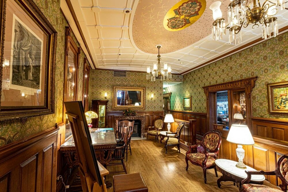 Фото Historic Strater Hotel