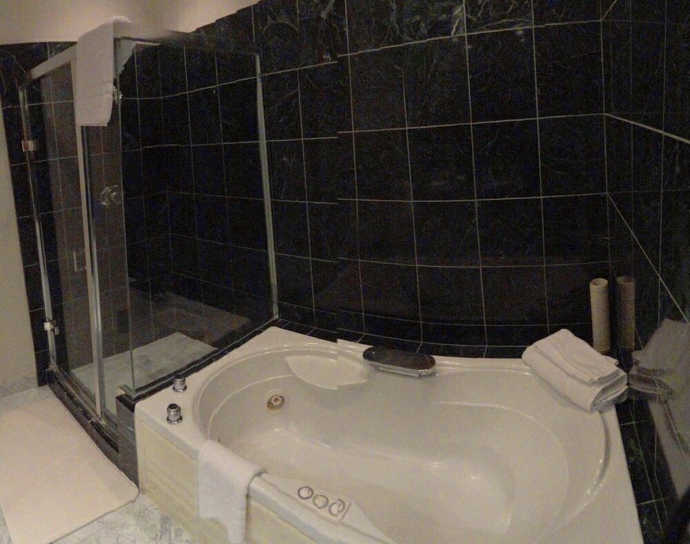 Фото Tally Ho Inn
