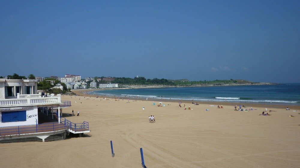 Фото Hotel Silken Rio Santander