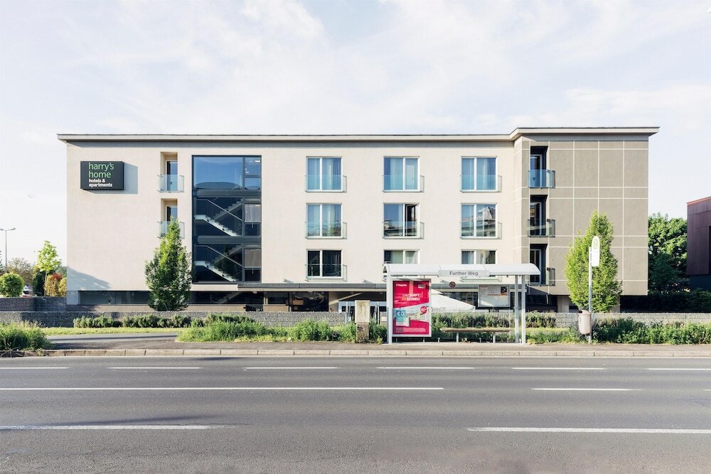 Фото Harry’s Home Hotel & Apartments