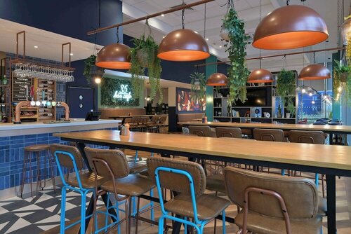 Внешний вид отеля Travelodge Manchester Central Arena в Манчестере, фото 3