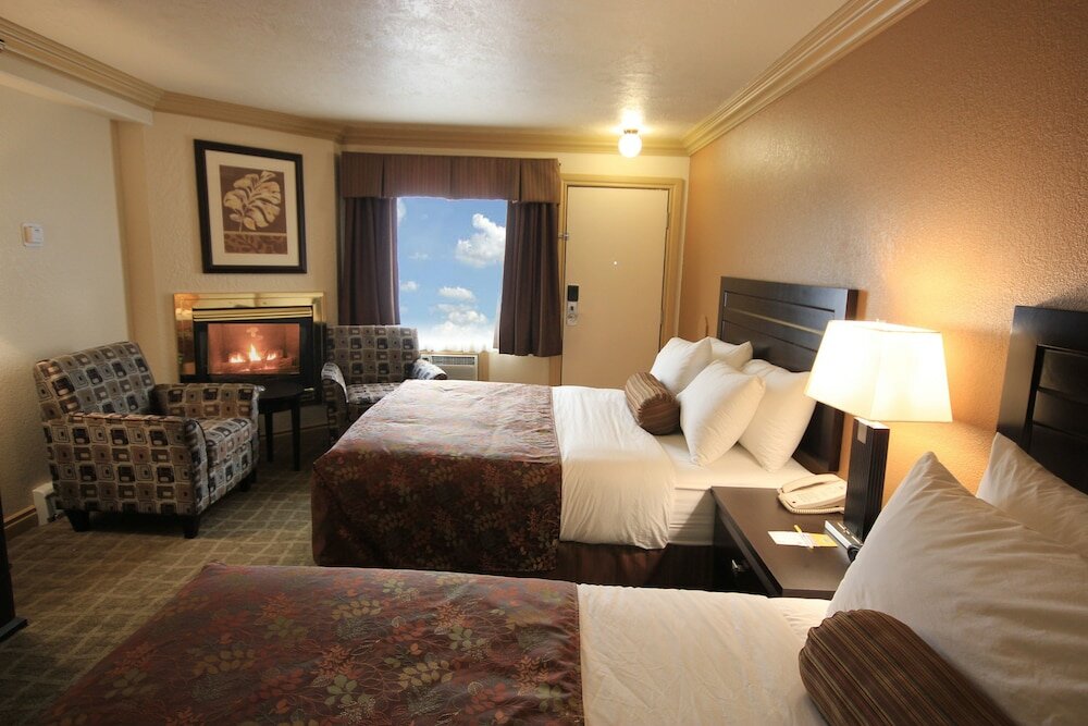 Фото Days Inn by Wyndham High Level