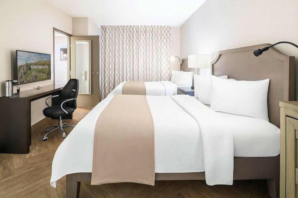 Фото The Hollywood Hotel