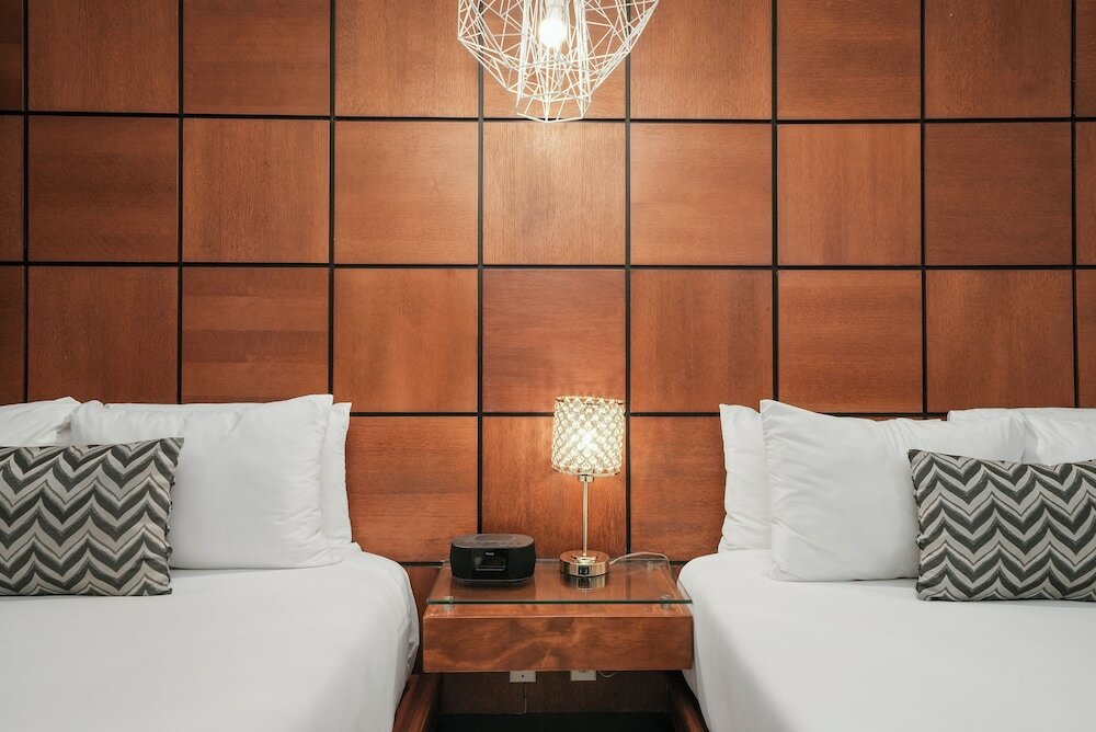 Фото Chesterfield Hotel & Suites, a South Beach Group Hotel