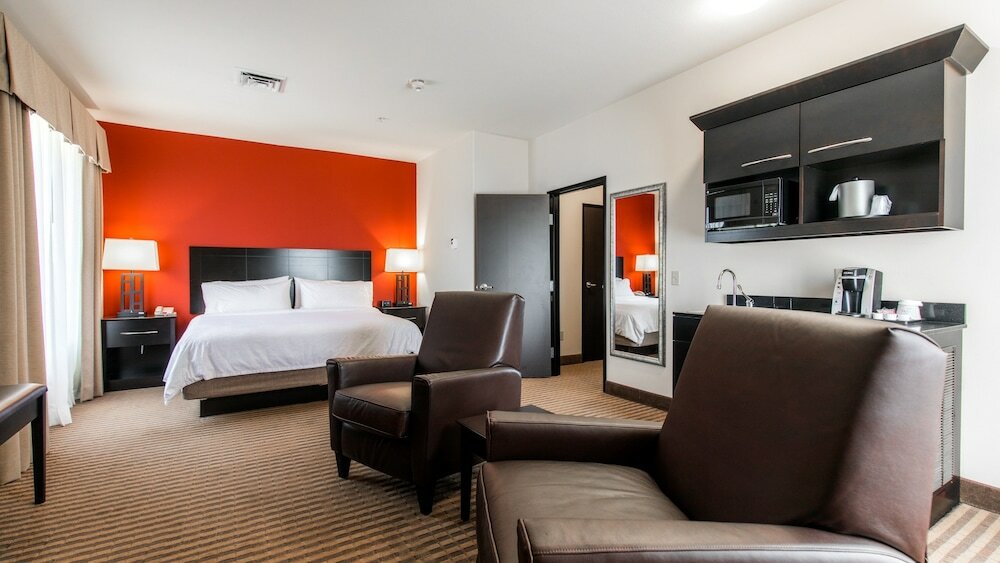 Фото Holiday Inn Express Hotel & Suites Oklahoma City Northwest, an Ihg Hotel