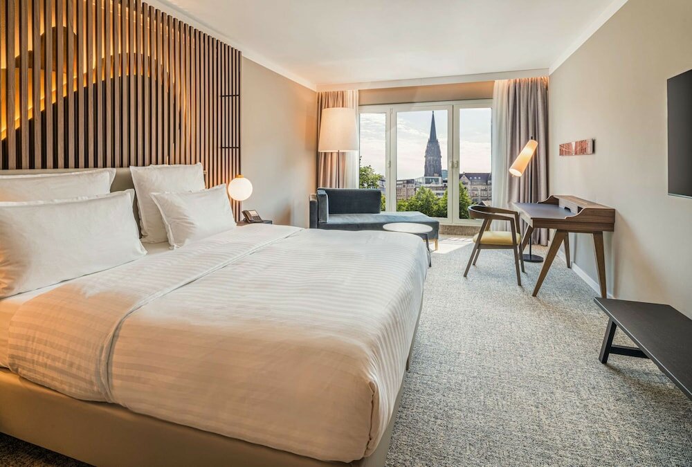 Фото Steigenberger Hotel Hamburg