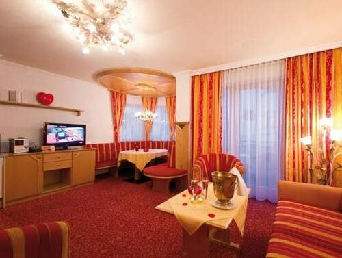 Внешний вид отеля Hotel Toalstock в Фиссе, фото 3