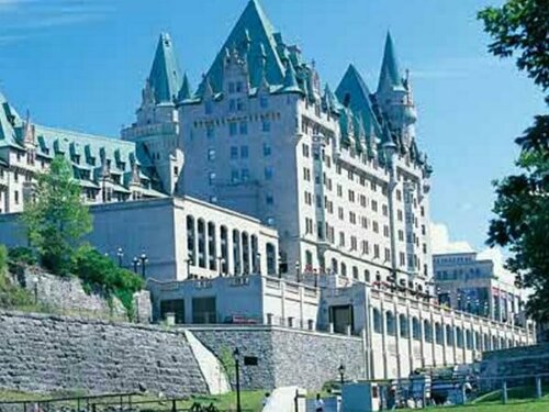 Гостиница Fairmont Chateau Laurier в Портленде