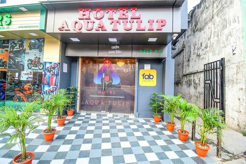 Fabhotel Aqua Tulip