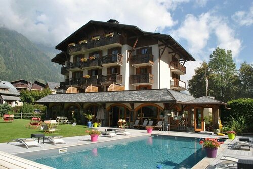 Гостиница Hotel L'Oustalet в Шамони