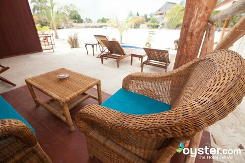 Гостиница Kendwa Rocks Beach Hotel на Кендве