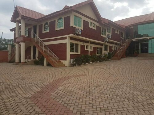 Гостиница Hallmark Suites - Abeokuta в Абеокуте