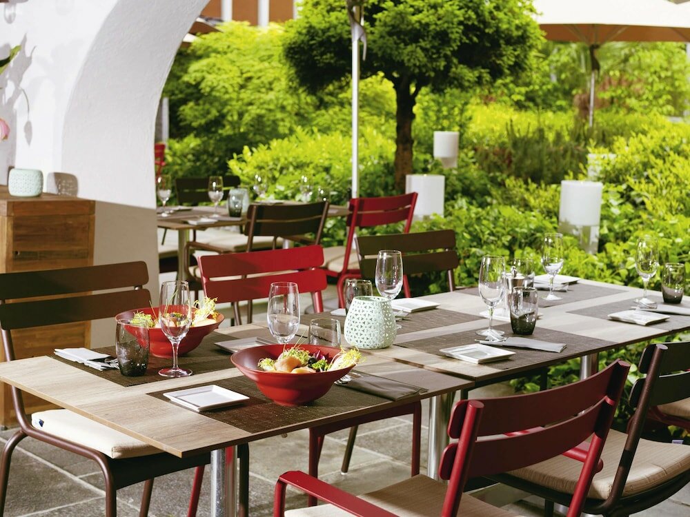 Фото Mövenpick Hotel Zürich Regensdorf