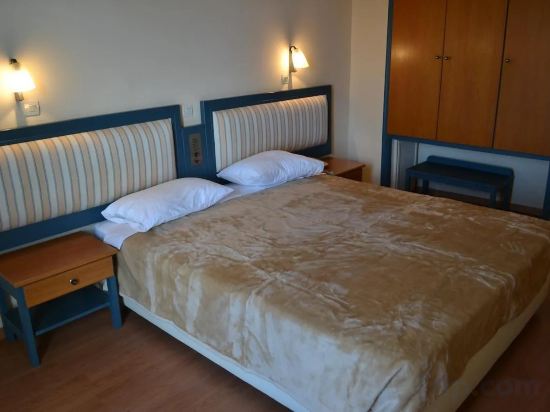 Фото Astron Hotel