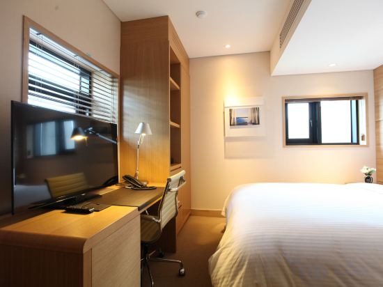 Фото Acube Hotel