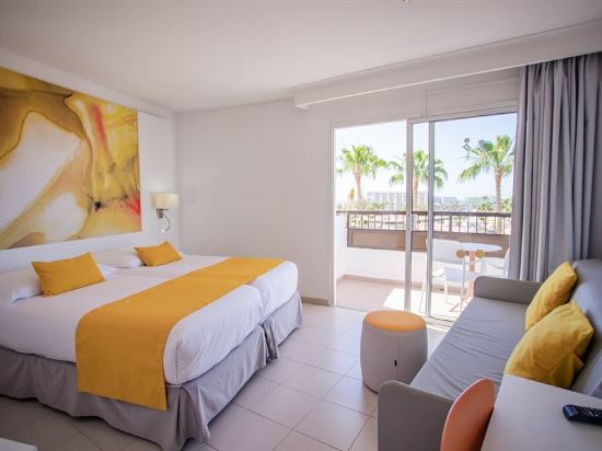 Фото Servatur Waikiki
