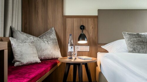 Гостиница Dorint Parkhotel Siegen в Кройцтале
