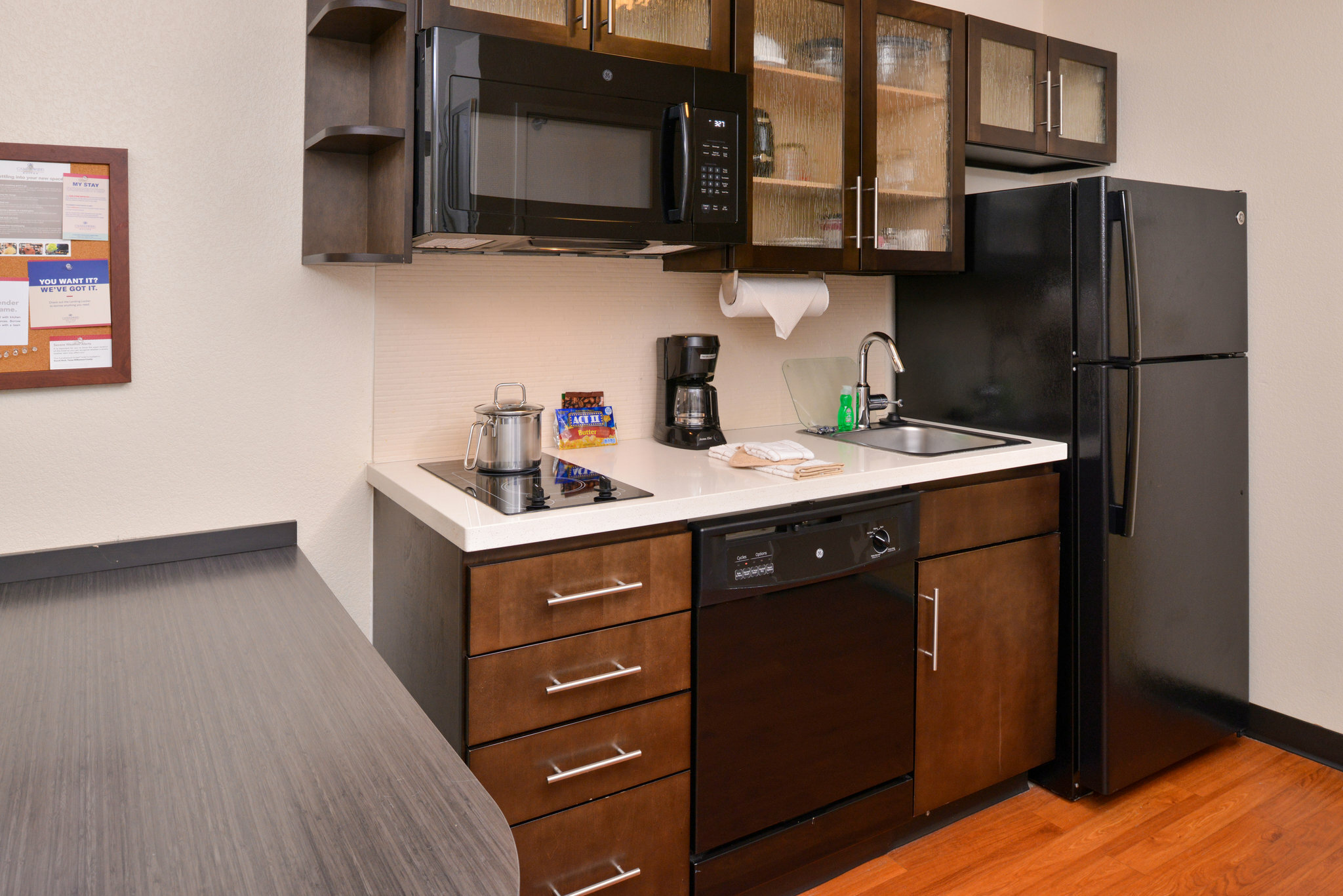 Фото Candlewood Suites Austin-Round Rock, an Ihg Hotel