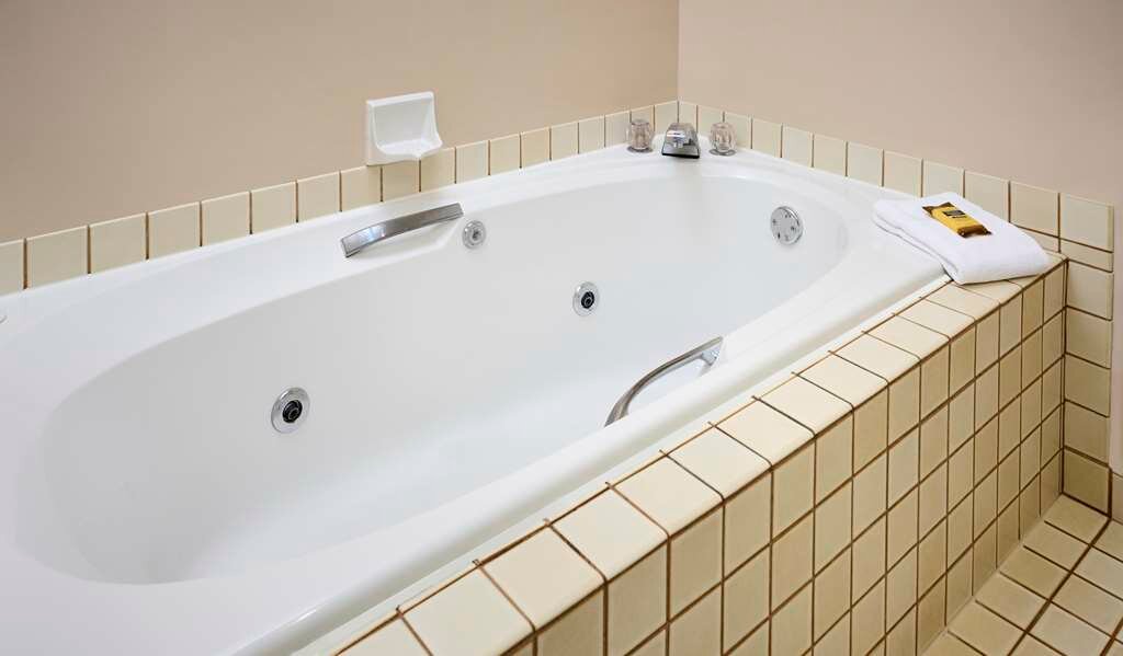 Фото Best Western Plus Lamplighter Inn & Conference Centre