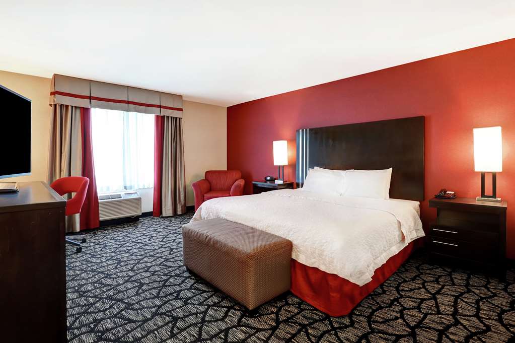 Фото Hampton Inn by Hilton Chilliwack