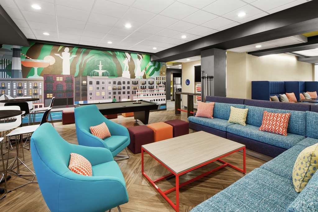 Фото Tru by Hilton Savannah Midtown, Ga