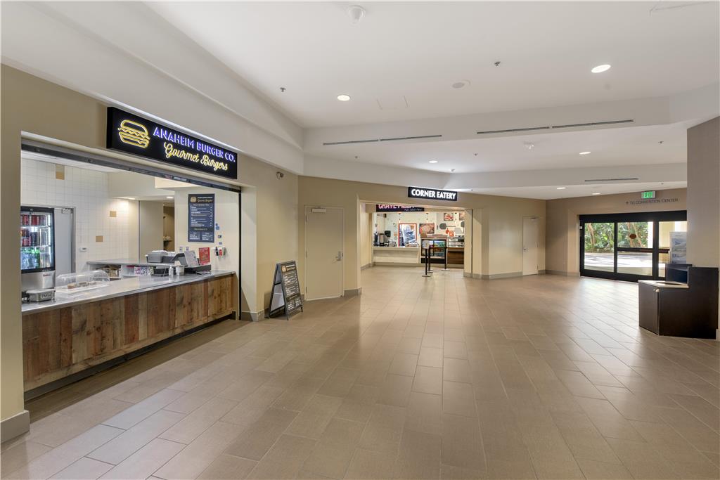 Фото Hilton Anaheim