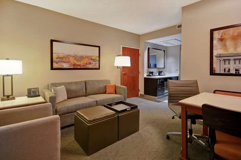 Фото Embassy Suites Little Rock