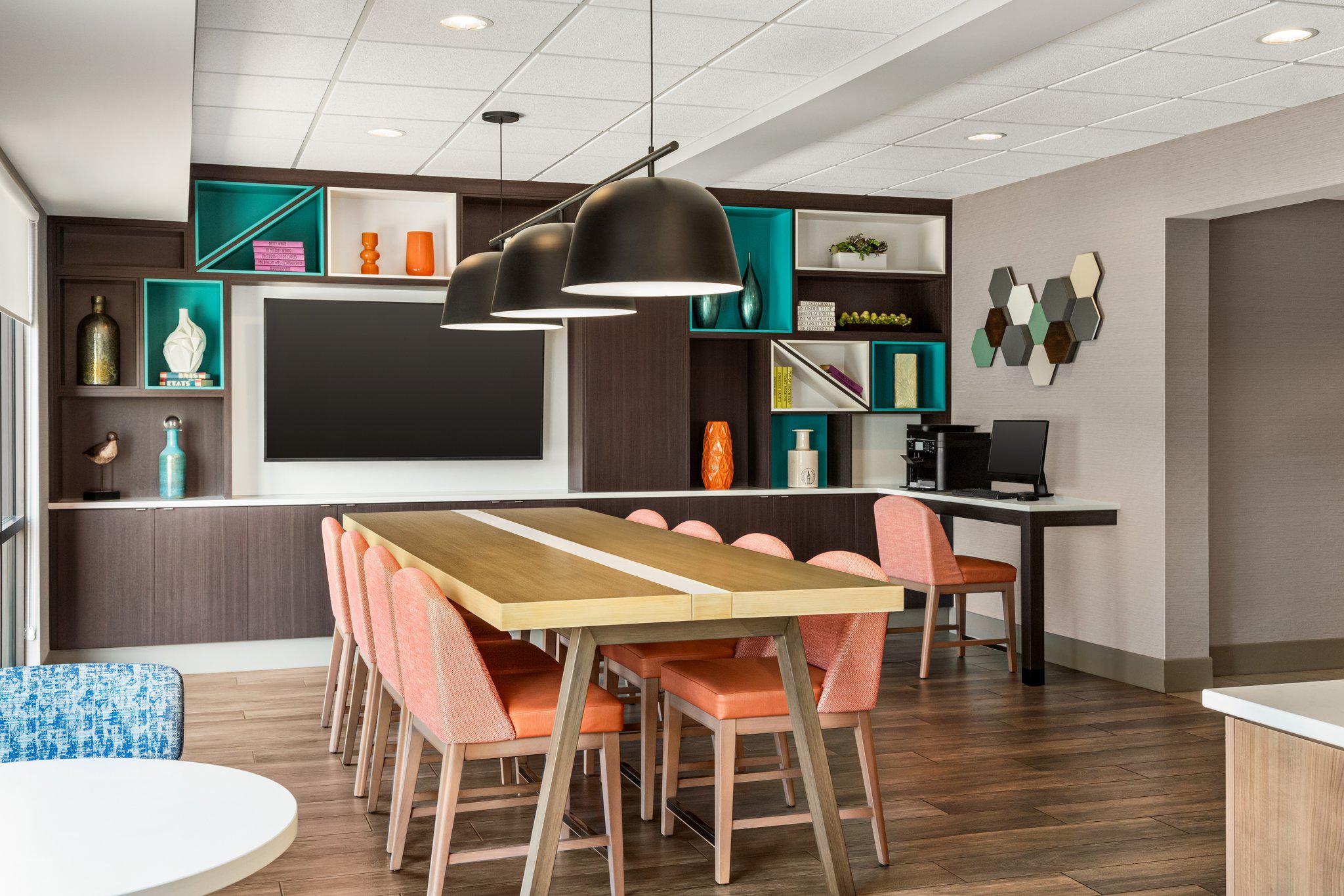 Фото Holiday Inn Hotel & Suites Council Bluffs I-29, an Ihg Hotel