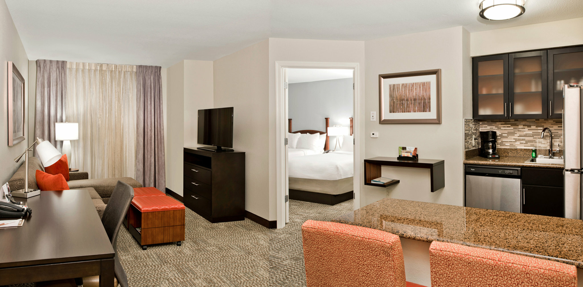 Фото Staybridge Suites Charlotte Ballantyne, an Ihg Hotel