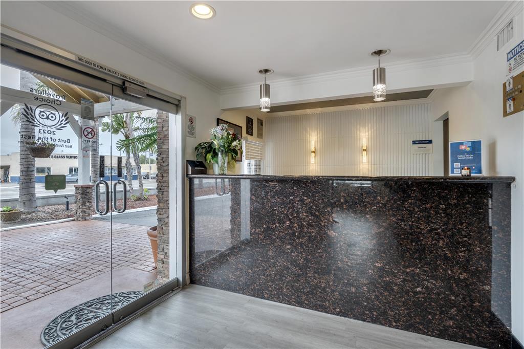 Фото Best Western Westminster Inn