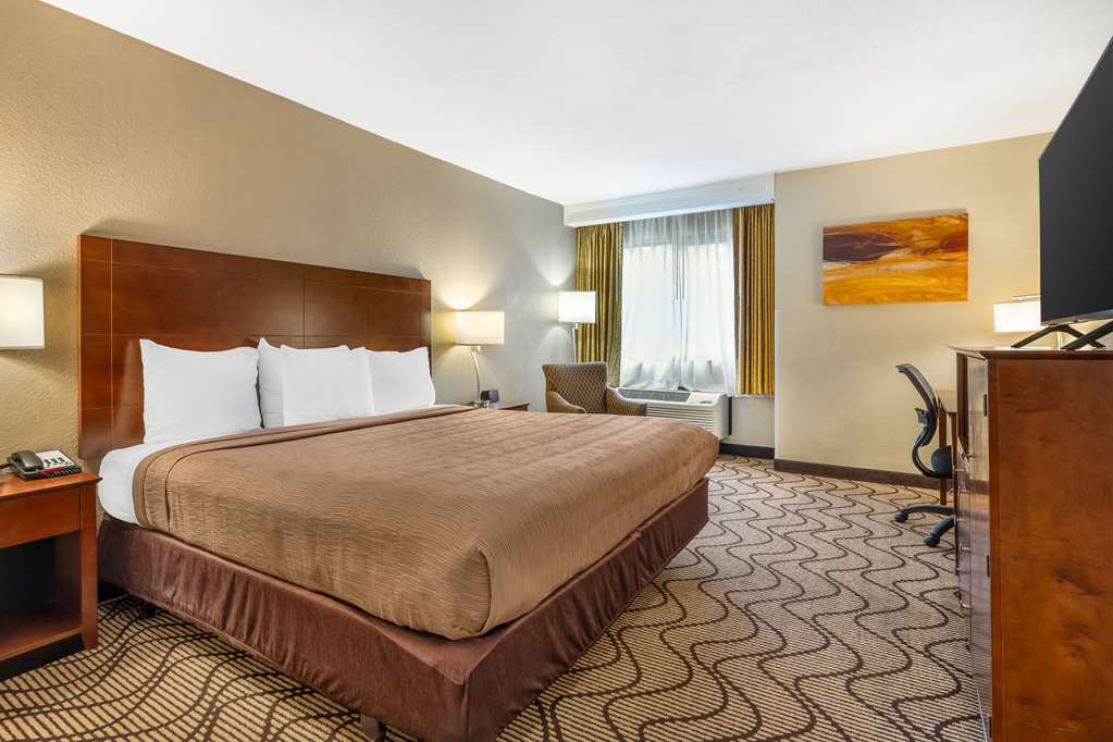 Фото Best Western John Muir Inn