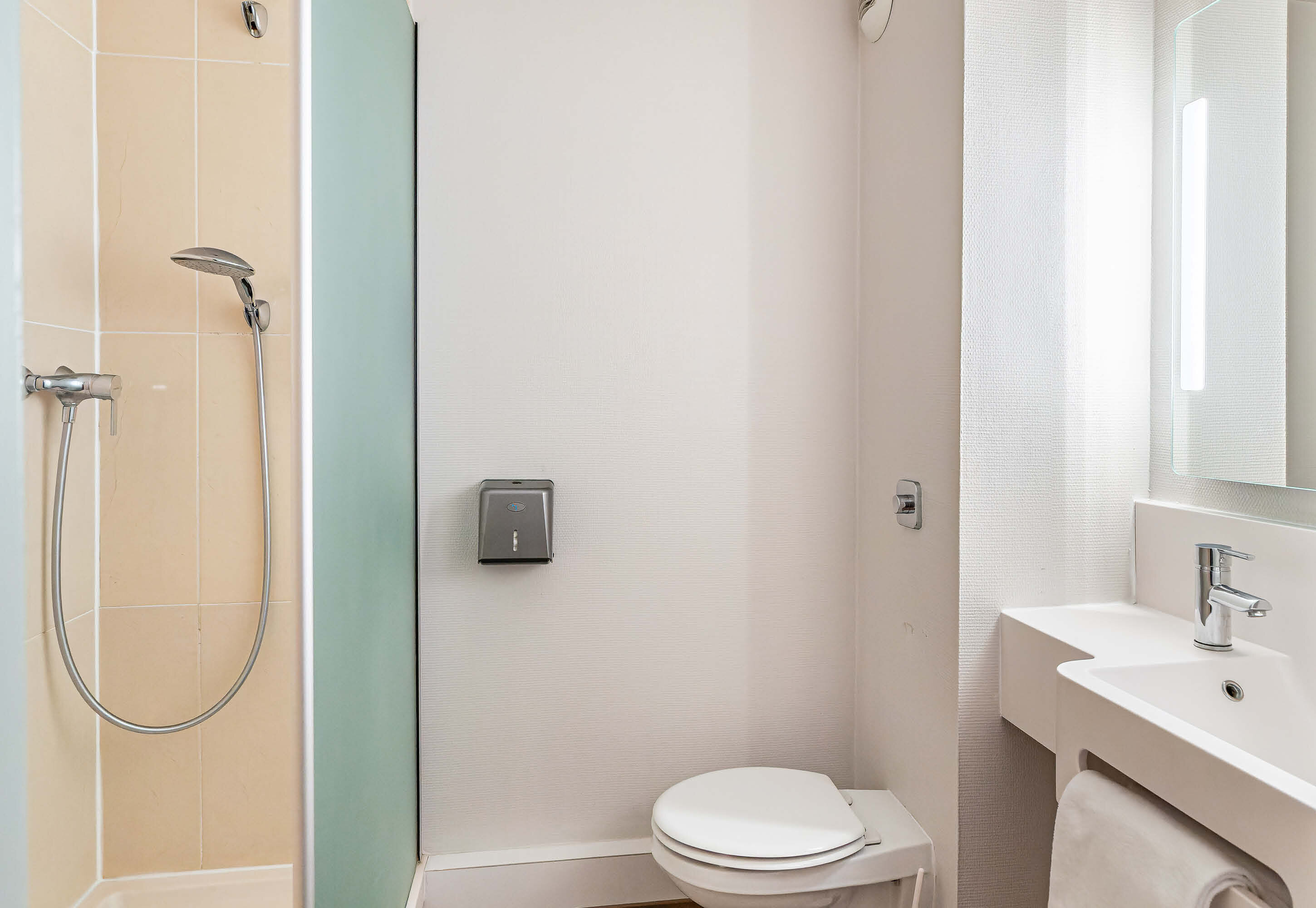 Фото B&b Hotel Tours Parc Expo St Avertin