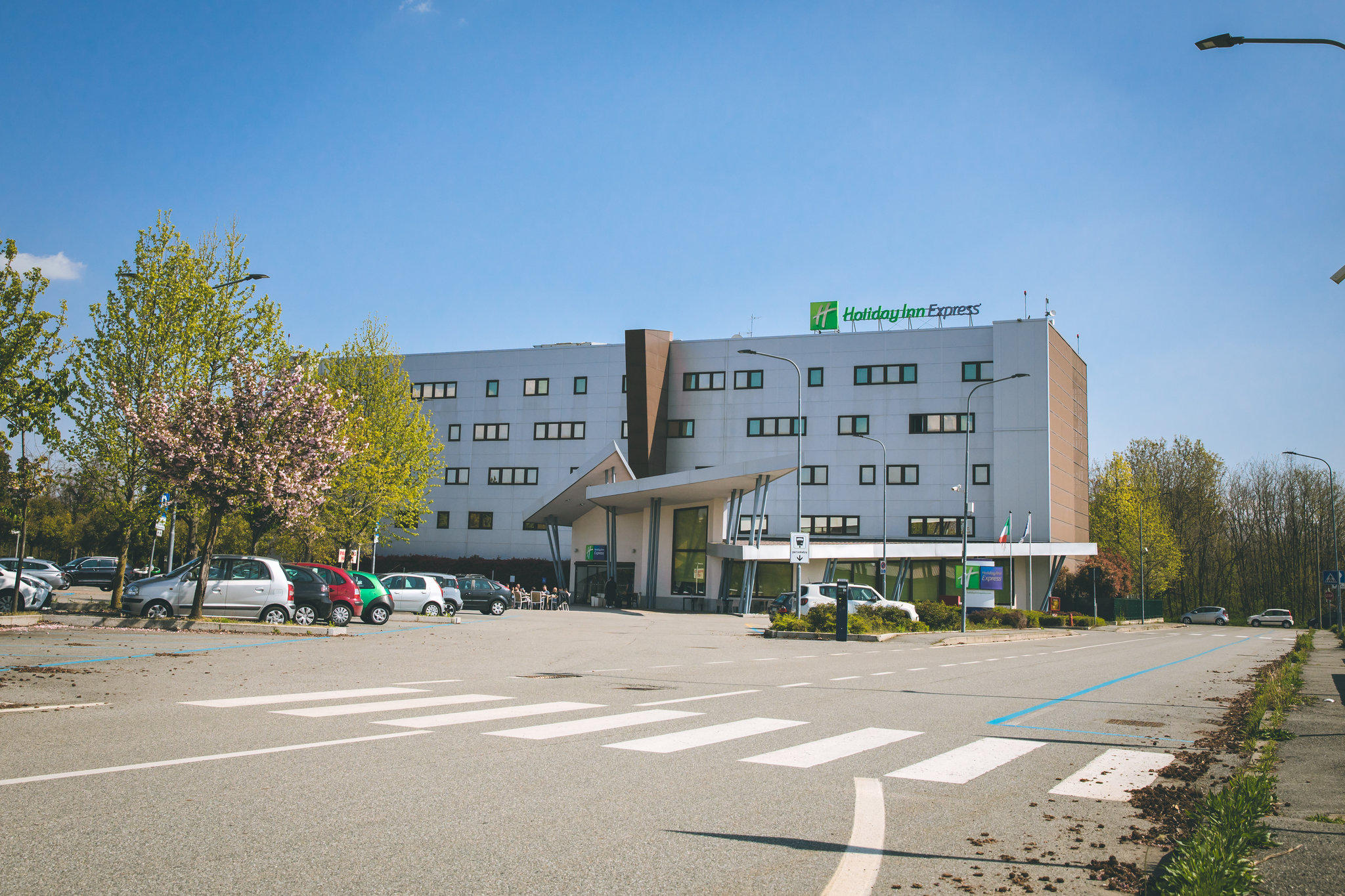 Фото Holiday Inn Express Milan - Malpensa Airport, an Ihg Hotel