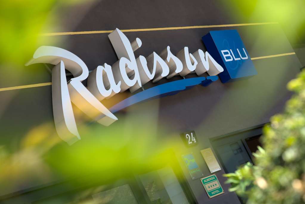 Фото Radisson Blu Hotel Milan