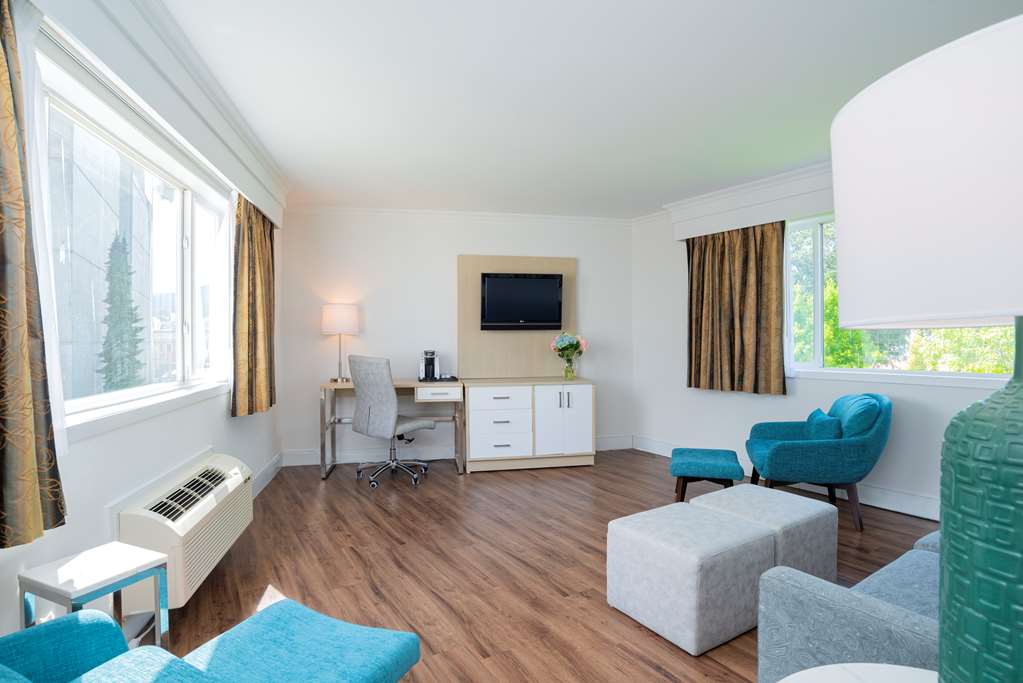 Фото Best Western Plus Dorchester Hotel