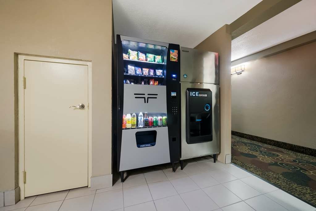 Фото Best Western Executive Inn