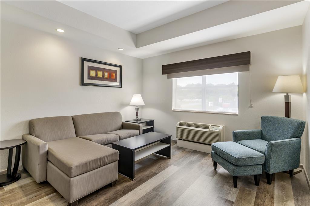 Фото Best Western Plus Jfk Inn & Suites