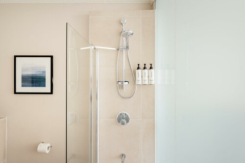 Гостиница voco Edinburgh Royal Terrace by IHG в Эдинбурге